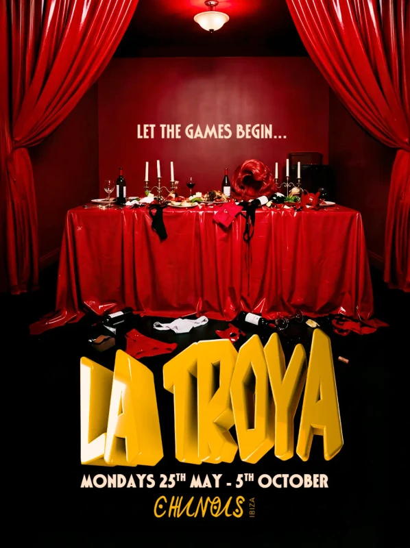 Cartel de LA TROYA