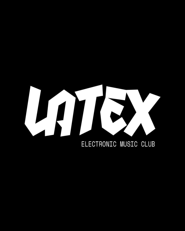 S17/10 ADRIÁN ARIAS // NACHO PADILLA en LATEX
