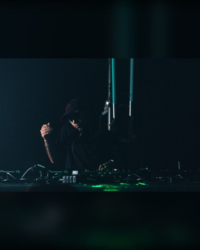 Deep, Tech, House by Navider