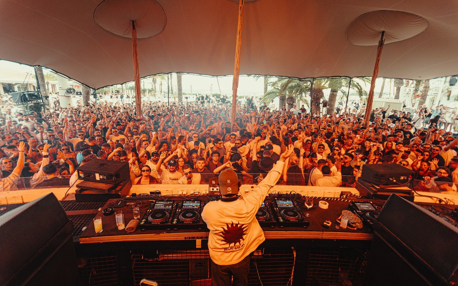 Así cerró Pacha Ibiza su temporada 2026: Anyma, Michael Bibi y Marco Carola, las sorpresas de sus closings